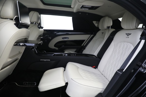 Used 2017 Bentley Mulsanne Extended Wheelbase for sale Sold at Bentley Greenwich in Greenwich CT 06830 24