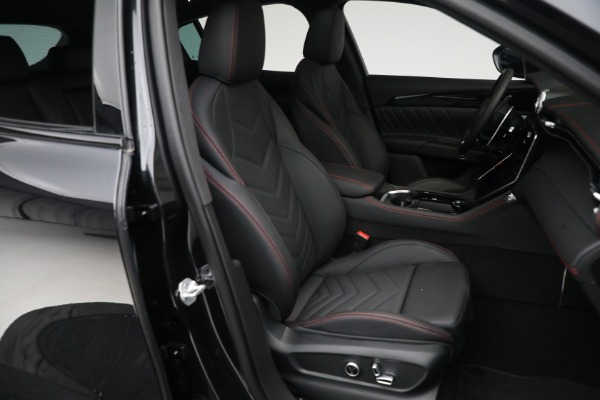 New 2023 Maserati Grecale Modena for sale $91,401 at Bentley Greenwich in Greenwich CT 06830 23