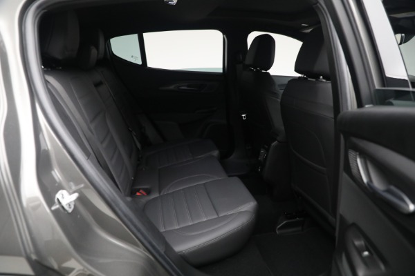 New 2024 Alfa Romeo Tonale Ti for sale $54,450 at Bentley Greenwich in Greenwich CT 06830 22