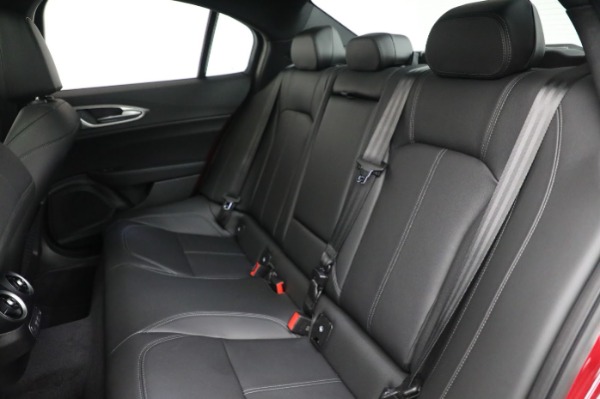 New 2024 Alfa Romeo Giulia Ti for sale $51,115 at Bentley Greenwich in Greenwich CT 06830 19