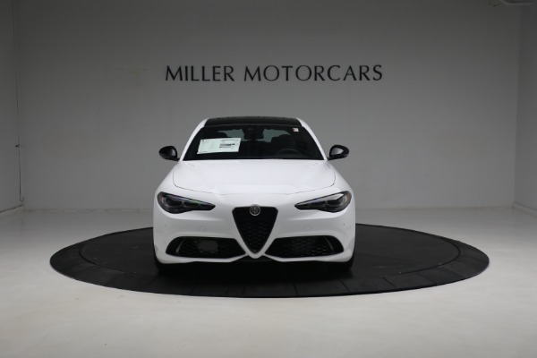 New 2024 Alfa Romeo Giulia Veloce for sale $53,940 at Bentley Greenwich in Greenwich CT 06830 2