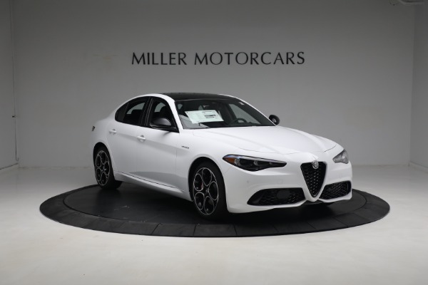 New 2024 Alfa Romeo Giulia Veloce for sale $53,940 at Bentley Greenwich in Greenwich CT 06830 4