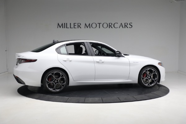 New 2024 Alfa Romeo Giulia Veloce for sale $53,940 at Bentley Greenwich in Greenwich CT 06830 7