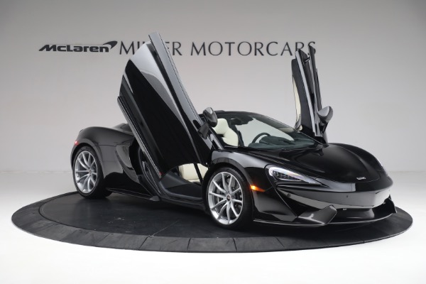 Used 2018 McLaren 570S Spider for sale Sold at Bentley Greenwich in Greenwich CT 06830 18