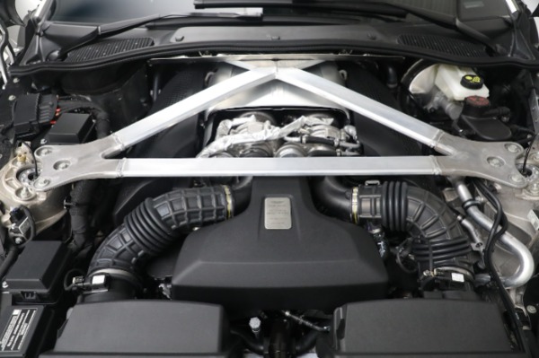 New 2023 Aston Martin Vantage V8 for sale $202,286 at Bentley Greenwich in Greenwich CT 06830 24