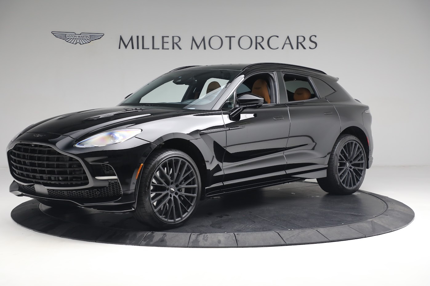 Used 2023 Aston Martin DBX 707 for sale $219,900 at Bentley Greenwich in Greenwich CT 06830 1