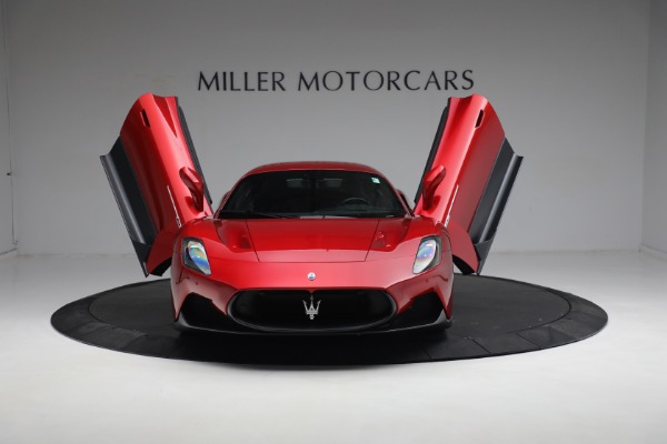 Used 2022 Maserati MC20 for sale $229,900 at Bentley Greenwich in Greenwich CT 06830 13