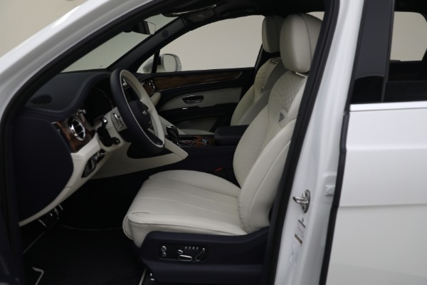 New 2023 Bentley Bentayga EWB Azure V8 for sale $292,110 at Bentley Greenwich in Greenwich CT 06830 19