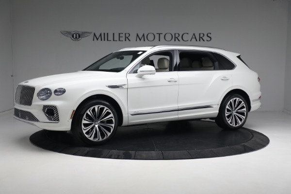 New 2023 Bentley Bentayga EWB Azure V8 for sale $292,110 at Bentley Greenwich in Greenwich CT 06830 3