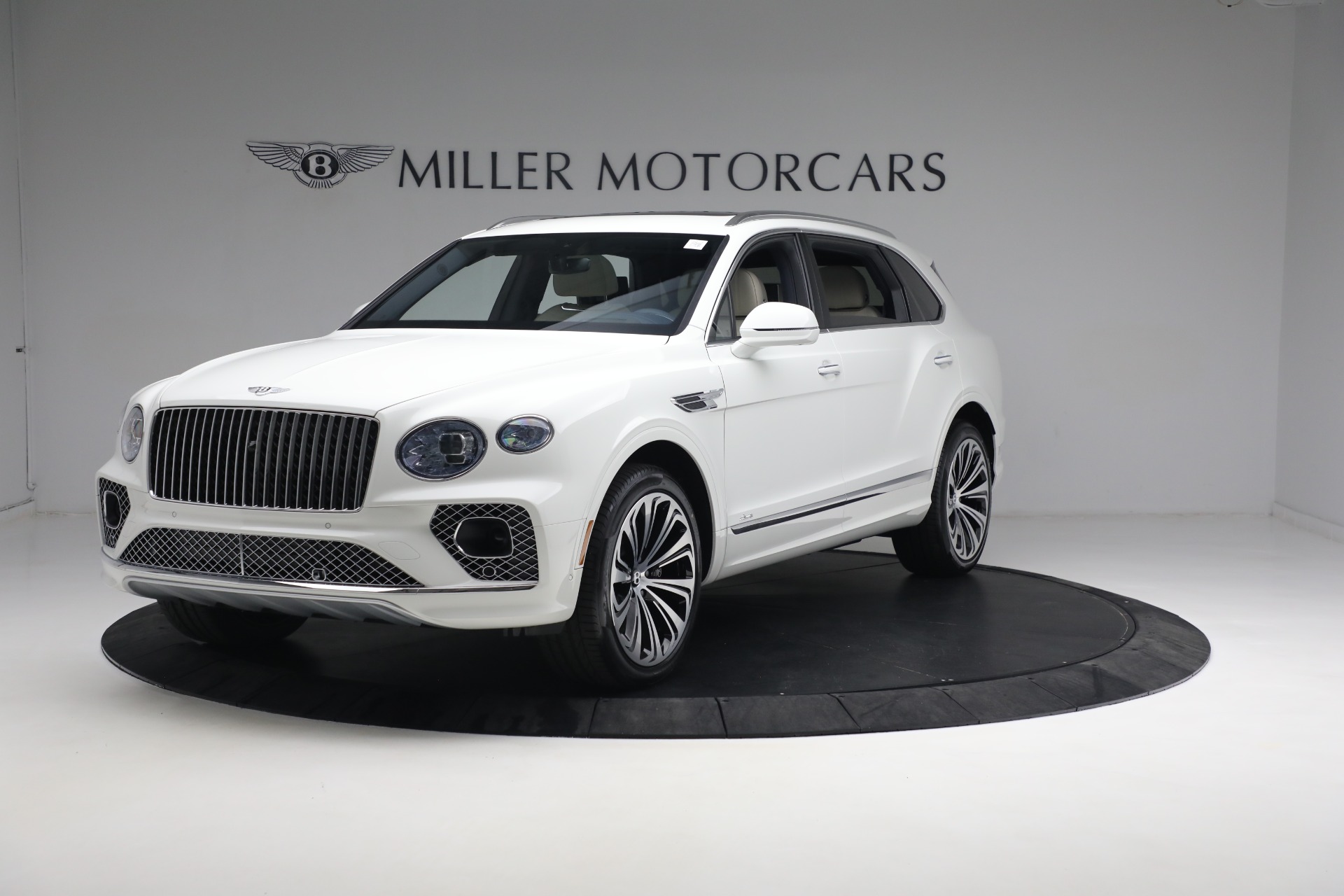 New 2023 Bentley Bentayga EWB Azure V8 for sale $292,110 at Bentley Greenwich in Greenwich CT 06830 1