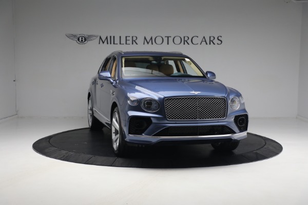 New 2023 Bentley Bentayga Hybrid for sale $250,740 at Bentley Greenwich in Greenwich CT 06830 16