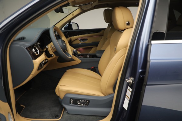 New 2023 Bentley Bentayga Hybrid for sale $250,740 at Bentley Greenwich in Greenwich CT 06830 22