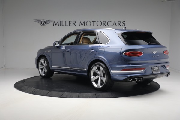 New 2023 Bentley Bentayga Hybrid for sale $250,740 at Bentley Greenwich in Greenwich CT 06830 6