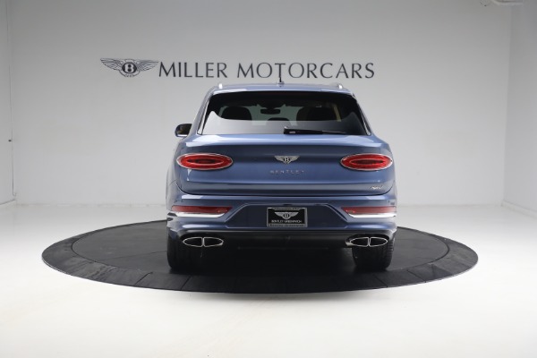 New 2023 Bentley Bentayga Hybrid for sale $250,740 at Bentley Greenwich in Greenwich CT 06830 8