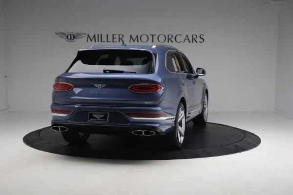 New 2023 Bentley Bentayga Hybrid for sale $250,740 at Bentley Greenwich in Greenwich CT 06830 9