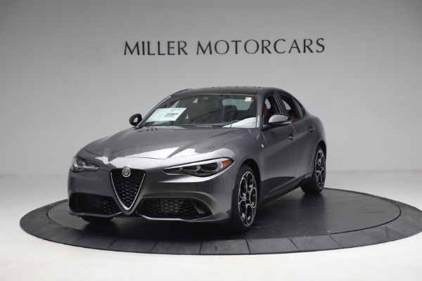 New 2024 Alfa Romeo Giulia Ti for sale $54,250 at Bentley Greenwich in Greenwich CT 06830 2