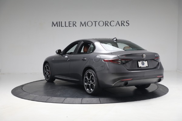 New 2024 Alfa Romeo Giulia Ti for sale $54,250 at Bentley Greenwich in Greenwich CT 06830 7