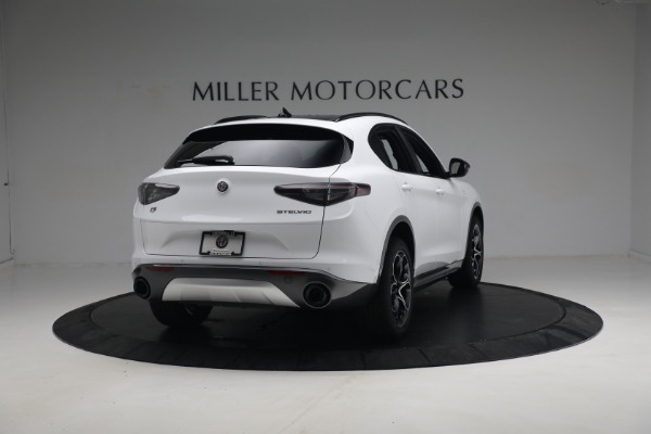 New 2024 Alfa Romeo Stelvio Ti for sale $54,570 at Bentley Greenwich in Greenwich CT 06830 10