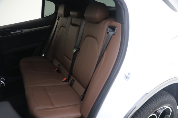 New 2024 Alfa Romeo Stelvio Ti for sale $54,570 at Bentley Greenwich in Greenwich CT 06830 28