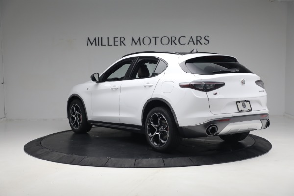 New 2024 Alfa Romeo Stelvio Ti for sale $54,570 at Bentley Greenwich in Greenwich CT 06830 7