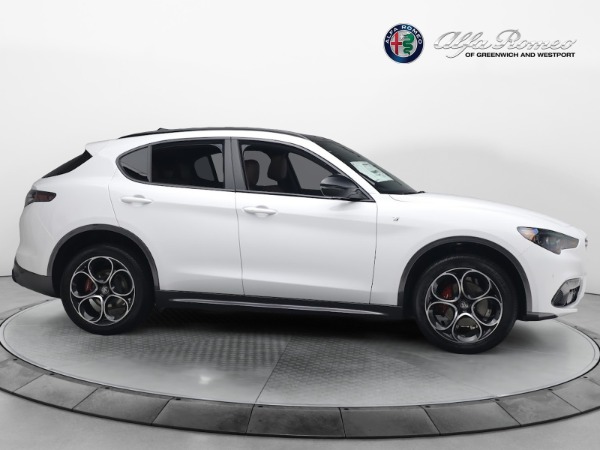 New 2024 Alfa Romeo Stelvio Ti for sale $57,420 at Bentley Greenwich in Greenwich CT 06830 13