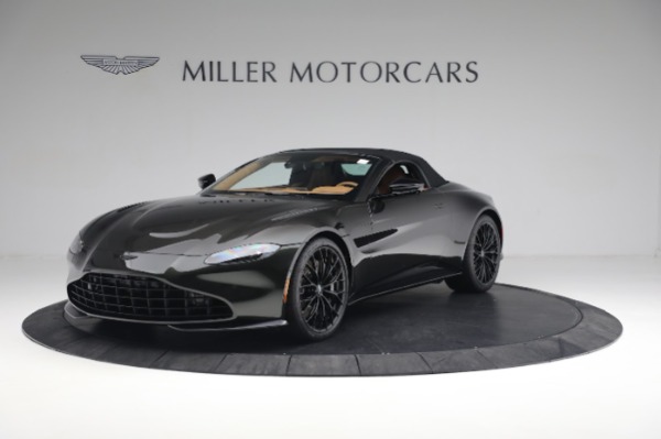 New 2023 Aston Martin Vantage V8 for sale $209,886 at Bentley Greenwich in Greenwich CT 06830 13