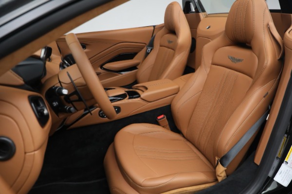 New 2023 Aston Martin Vantage V8 for sale $209,886 at Bentley Greenwich in Greenwich CT 06830 21