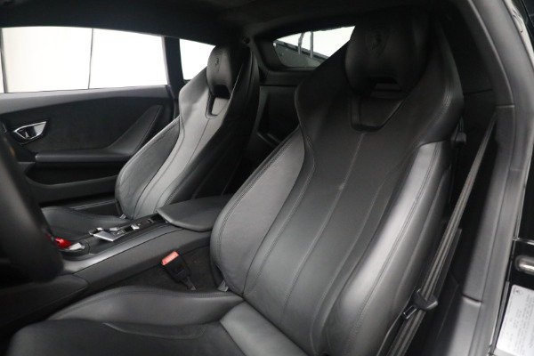 Used 2015 Lamborghini Huracan LP 610-4 for sale $219,900 at Bentley Greenwich in Greenwich CT 06830 18