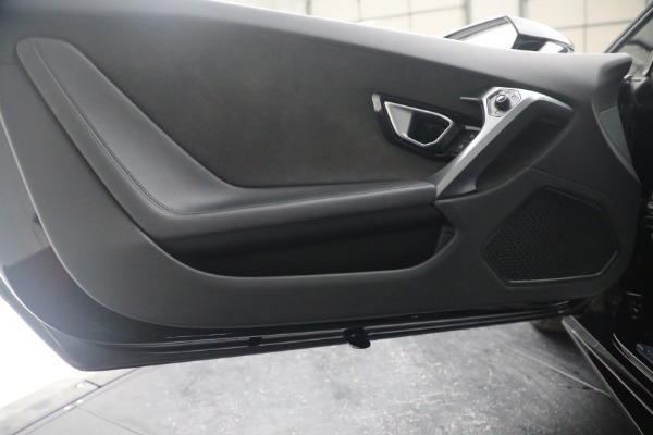 Used 2015 Lamborghini Huracan LP 610-4 for sale $219,900 at Bentley Greenwich in Greenwich CT 06830 25