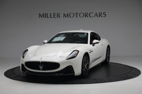 New 2024 Maserati GranTurismo Modena for sale $188,115 at Bentley Greenwich in Greenwich CT 06830 1