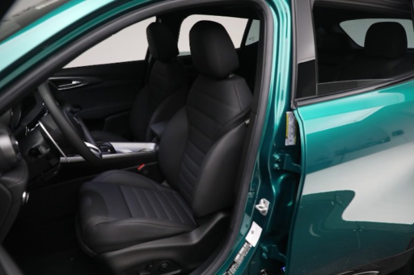 New 2024 Alfa Romeo Tonale Veloce for sale $58,840 at Bentley Greenwich in Greenwich CT 06830 22