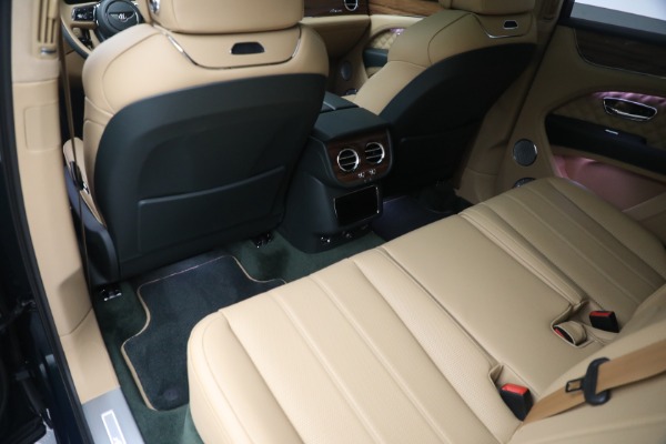New 2023 Bentley Bentayga Azure Hybrid for sale $258,965 at Bentley Greenwich in Greenwich CT 06830 23