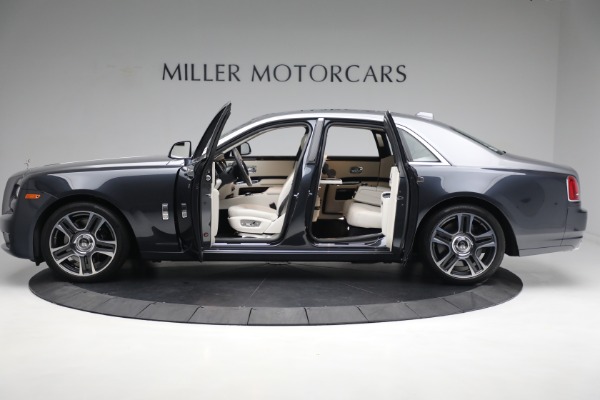 Used 2019 Rolls-Royce Ghost for sale $225,900 at Bentley Greenwich in Greenwich CT 06830 10
