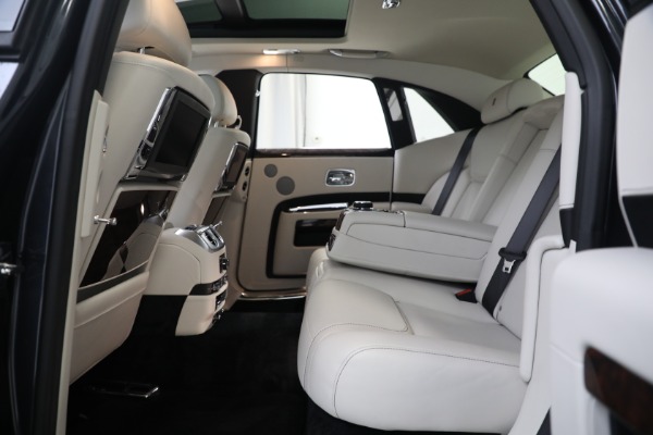 Used 2019 Rolls-Royce Ghost for sale $225,900 at Bentley Greenwich in Greenwich CT 06830 26