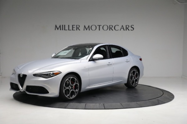 New 2023 Alfa Romeo Giulia Ti for sale Call for price at Bentley Greenwich in Greenwich CT 06830 2