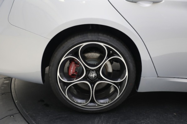 New 2023 Alfa Romeo Giulia Ti for sale Call for price at Bentley Greenwich in Greenwich CT 06830 27