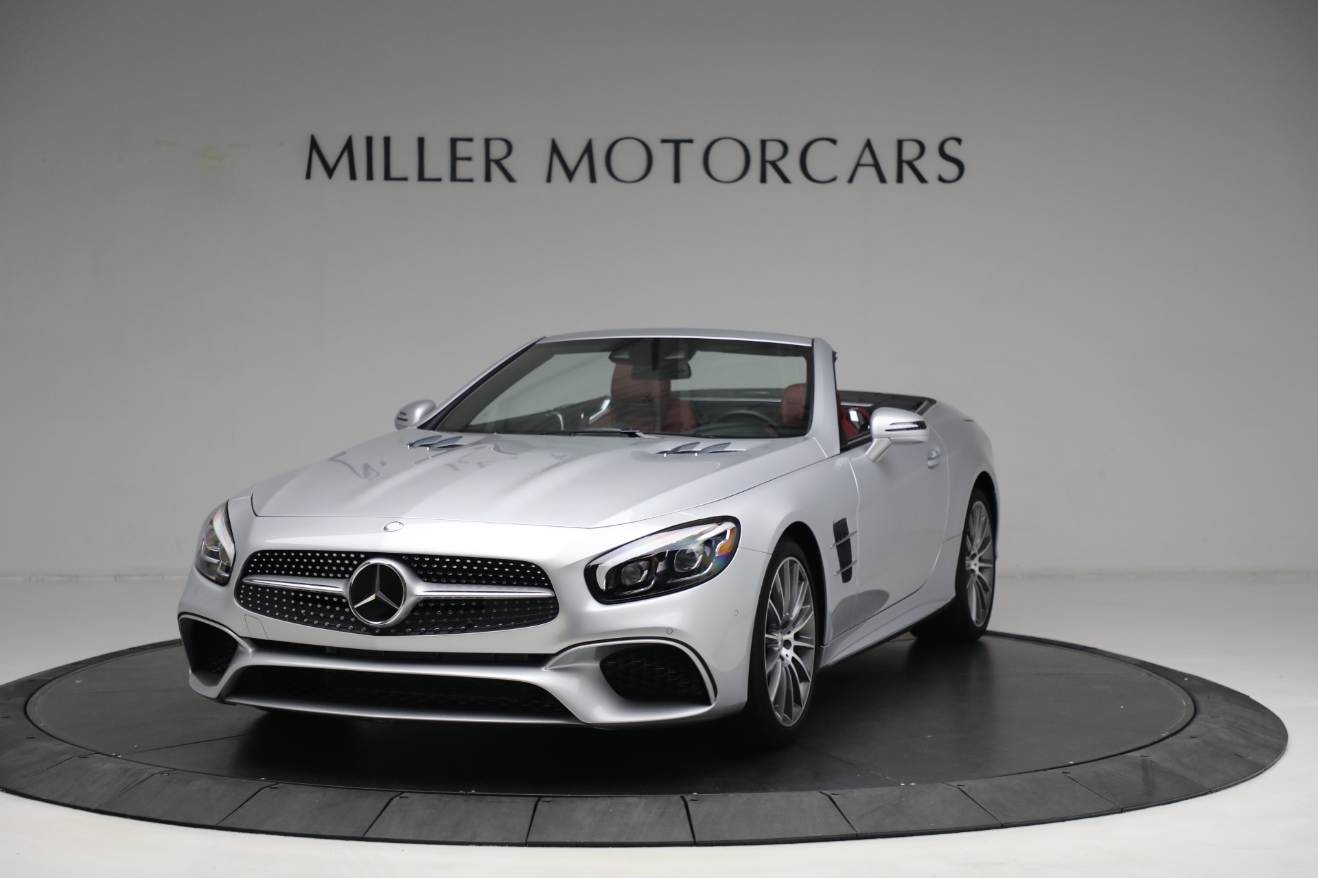 Used 2017 Mercedes-Benz SL-Class SL 450 for sale $62,900 at Bentley Greenwich in Greenwich CT 06830 1