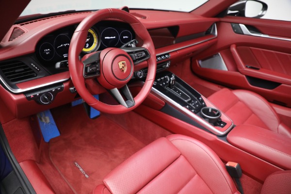 Used 2022 Porsche 911 Turbo S for sale $261,900 at Bentley Greenwich in Greenwich CT 06830 19