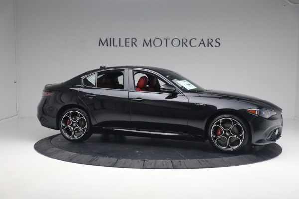 New 2024 Alfa Romeo Giulia Veloce for sale $55,350 at Bentley Greenwich in Greenwich CT 06830 16