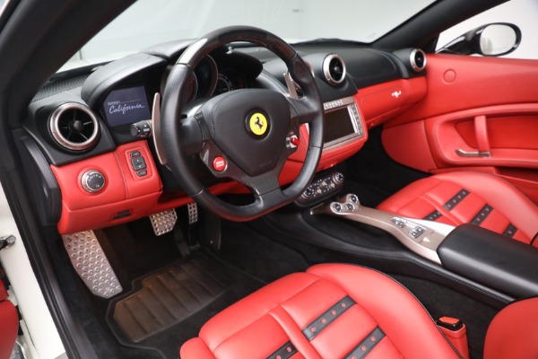 Used 2014 Ferrari California for sale $134,900 at Bentley Greenwich in Greenwich CT 06830 19