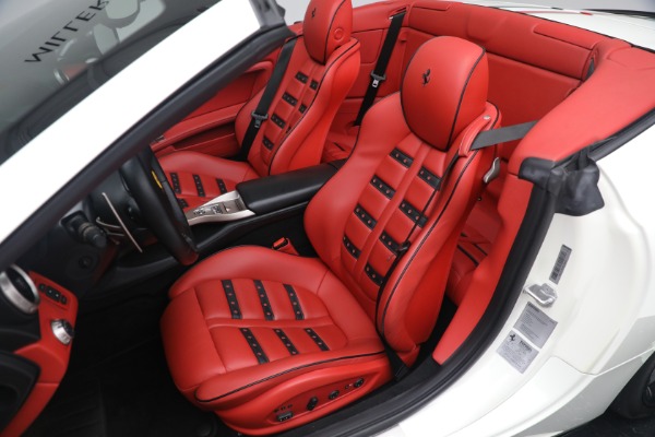 Used 2014 Ferrari California for sale $134,900 at Bentley Greenwich in Greenwich CT 06830 21
