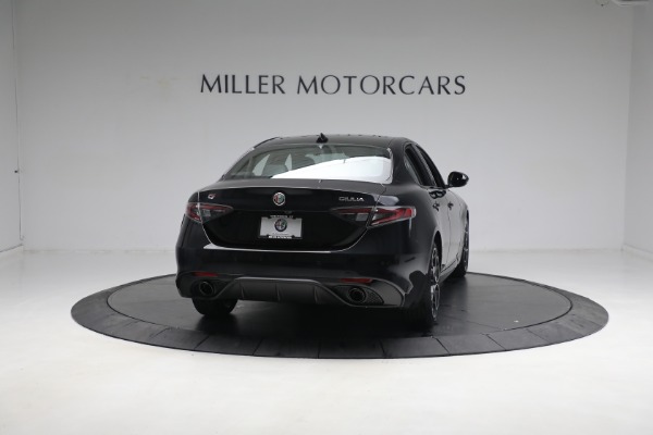New 2024 Alfa Romeo Giulia Veloce for sale Sold at Bentley Greenwich in Greenwich CT 06830 10