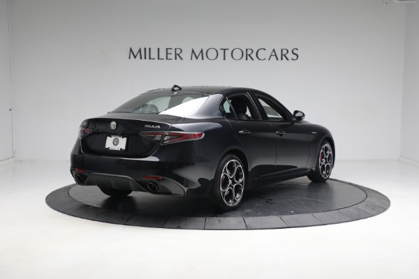 New 2024 Alfa Romeo Giulia Veloce for sale Sold at Bentley Greenwich in Greenwich CT 06830 11