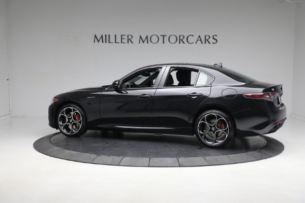New 2024 Alfa Romeo Giulia Veloce for sale Sold at Bentley Greenwich in Greenwich CT 06830 5