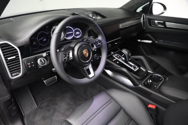 Used 2023 Porsche Cayenne Turbo Coupe for sale $149,900 at Bentley Greenwich in Greenwich CT 06830 14