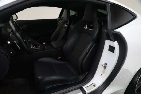 Used 2018 Jaguar F-TYPE R for sale Call for price at Bentley Greenwich in Greenwich CT 06830 23