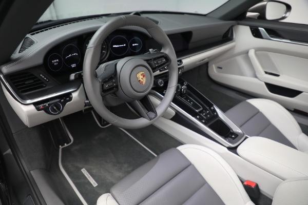 Used 2021 Porsche 911 Carrera S for sale $159,900 at Bentley Greenwich in Greenwich CT 06830 19