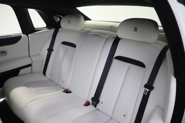 Used 2022 Rolls-Royce Ghost for sale $299,900 at Bentley Greenwich in Greenwich CT 06830 22