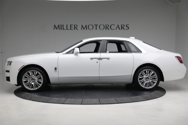 Used 2022 Rolls-Royce Ghost for sale $299,900 at Bentley Greenwich in Greenwich CT 06830 3