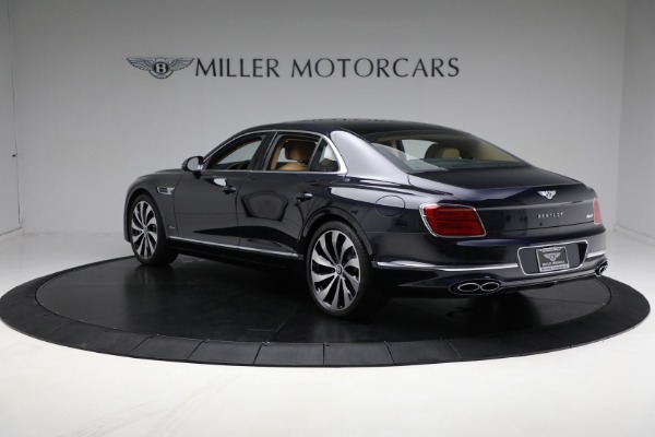 New 2024 Bentley Flying Spur Hybrid Azure for sale $289,115 at Bentley Greenwich in Greenwich CT 06830 5